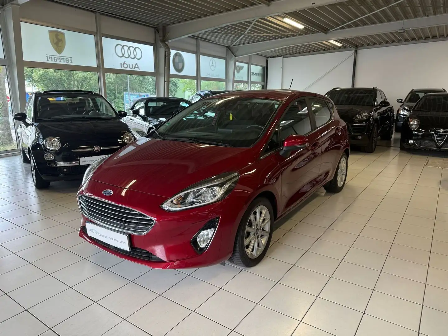Ford Fiesta Titanium/Garantie/SHZ/Autom. Rood - 1