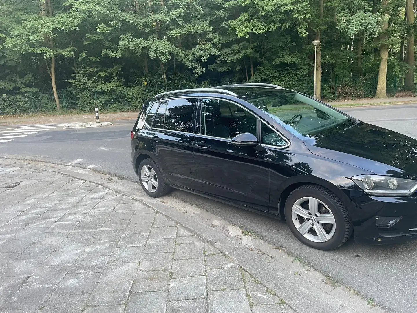 Volkswagen Golf Sportsvan 1.6 TDI BlueMotion Technology Comfortline - 2