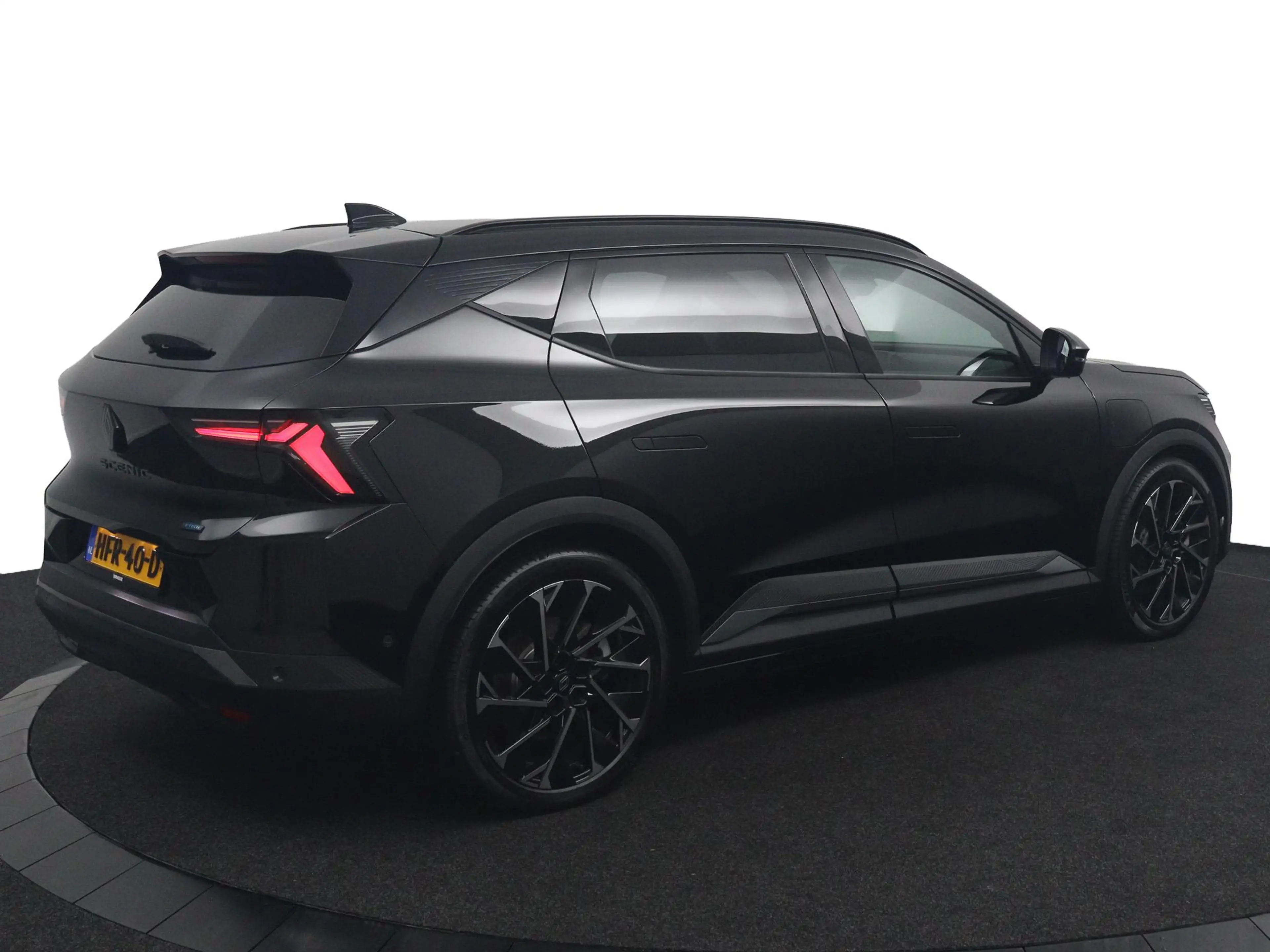 Renault Scenic E-Tech esprit Alpine 220 pk long range | Panoramad — photo 5