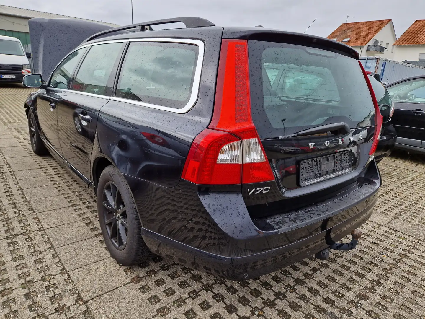Volvo V70 Kinetic Unfall wagen Schwarz - 1