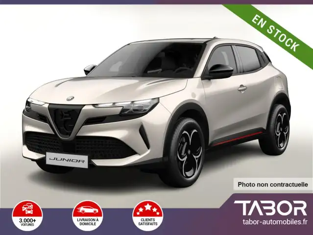 Alfa Romeo Junior Ibrida DCT Speciale GPS