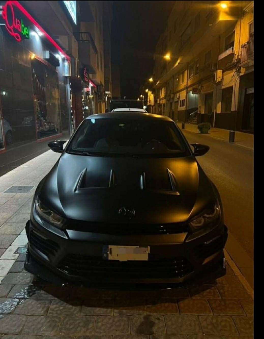 Volkswagen Scirocco 2.0 TSI R DSG - foto 1