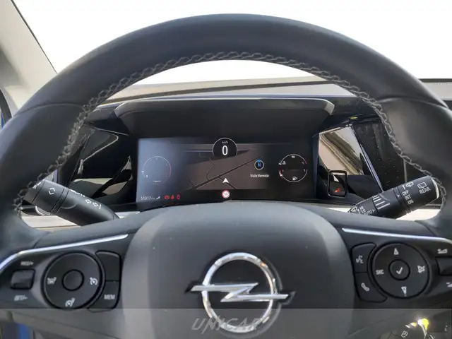 Opel Grandland view 7