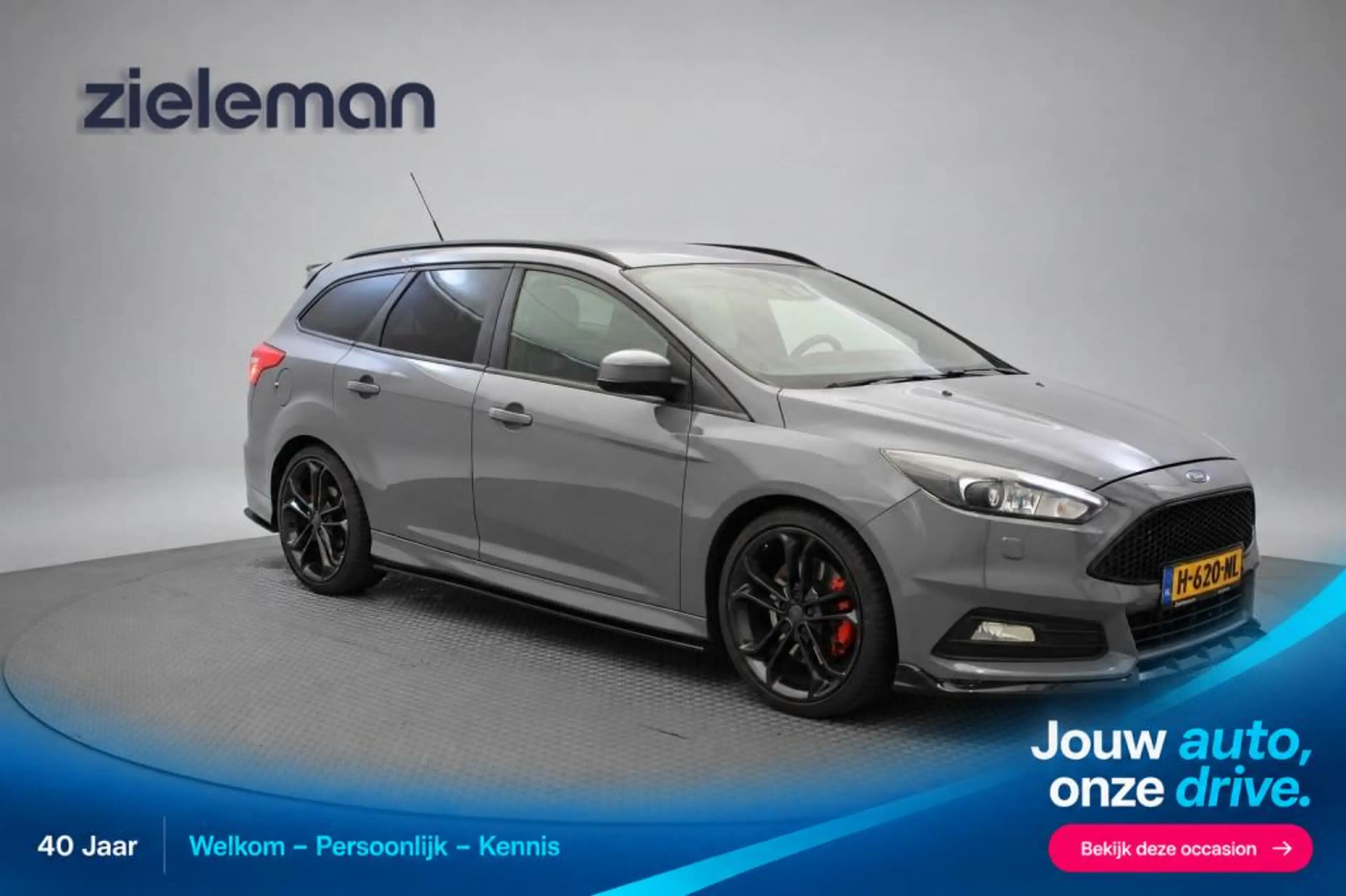 Ford Focus Wagon 2.0 ST 250 Pk - Navi, Camera, Recardo Sports