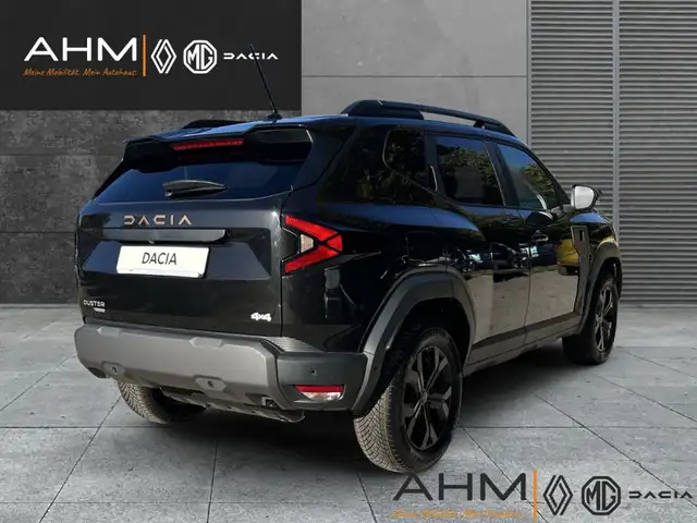 Dacia Duster view 2