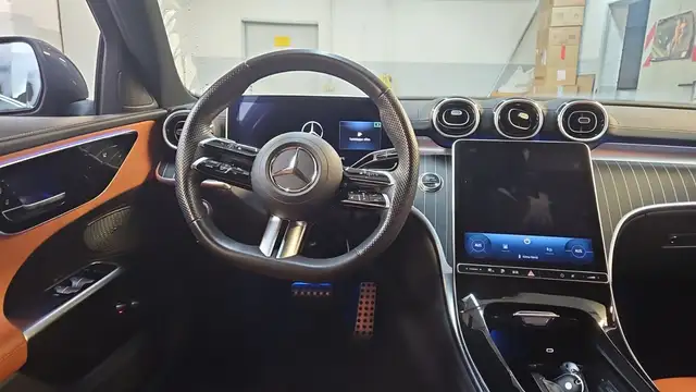 Mercedes-Benz C-Class view 7