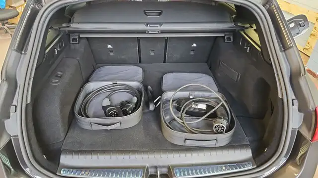 Mercedes-Benz C-Class view 13