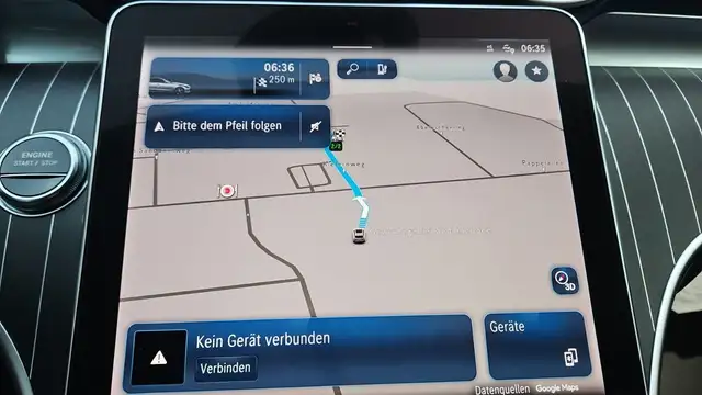 Mercedes-Benz C-Class view 9