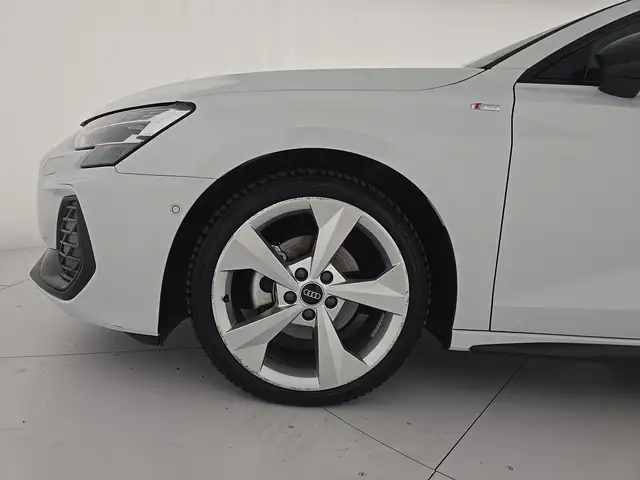 Audi A3 view 8