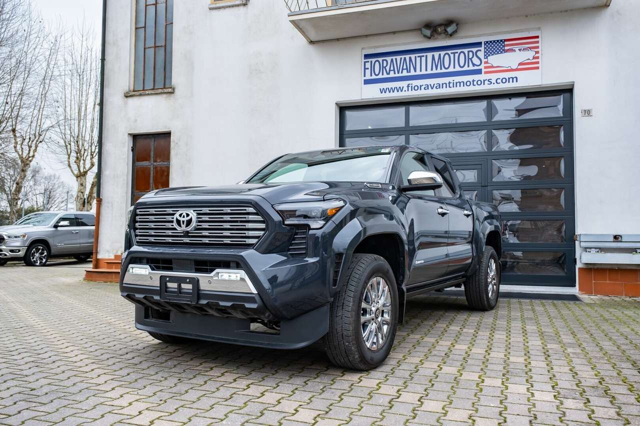 Toyota Tacoma LIMITED 2.4 i-Force HYBRID 4x4