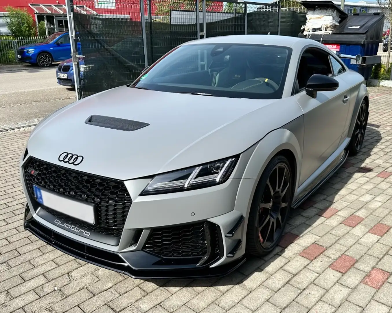 Audi TT RS Iconic Edition 25/100 inkl. Audi Performance Parts Gris - 1