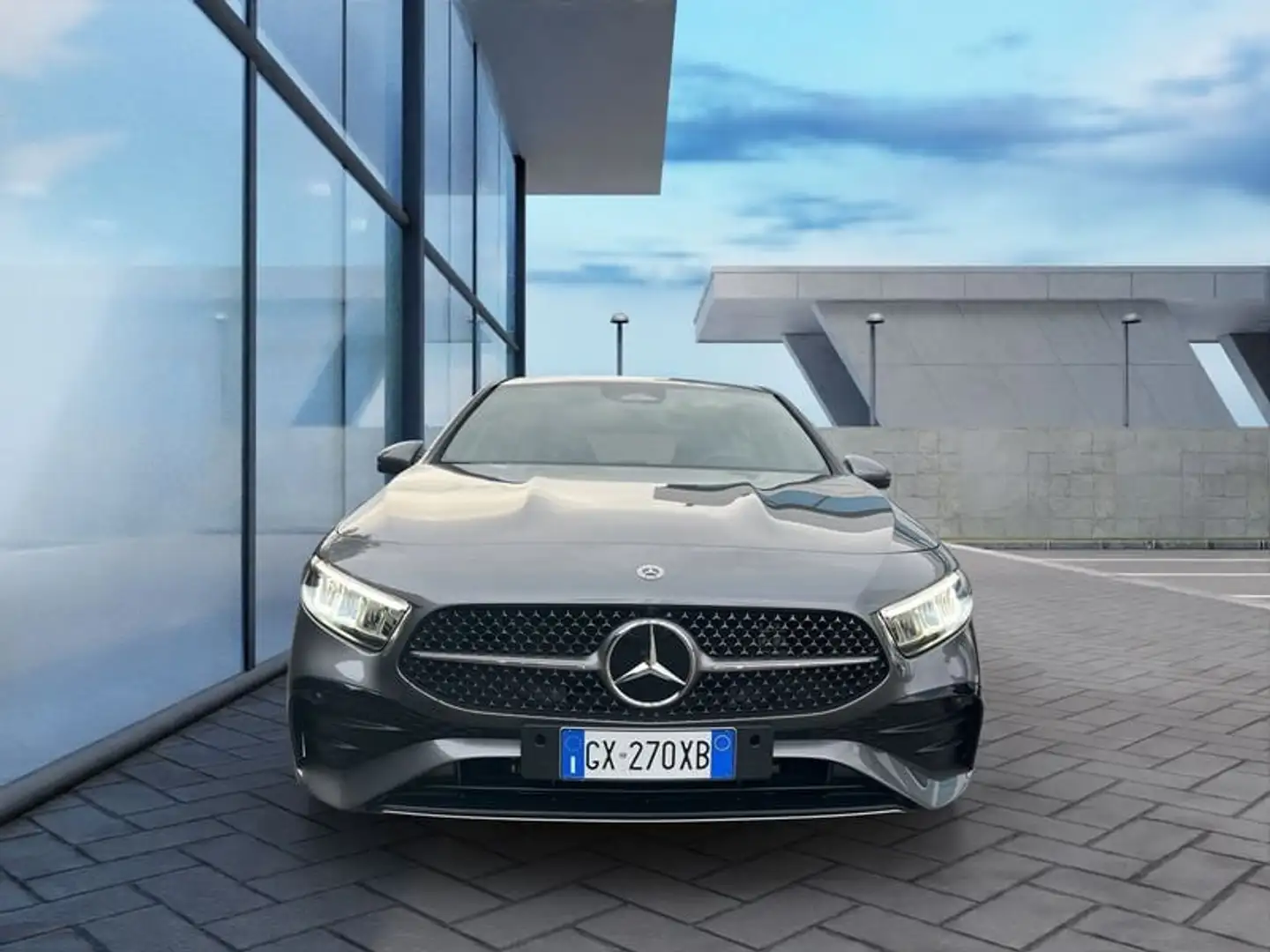 Mercedes-Benz A 250 A 250 e Automatic Plug-in hybrid Advanced Plus AM Grigio - 2