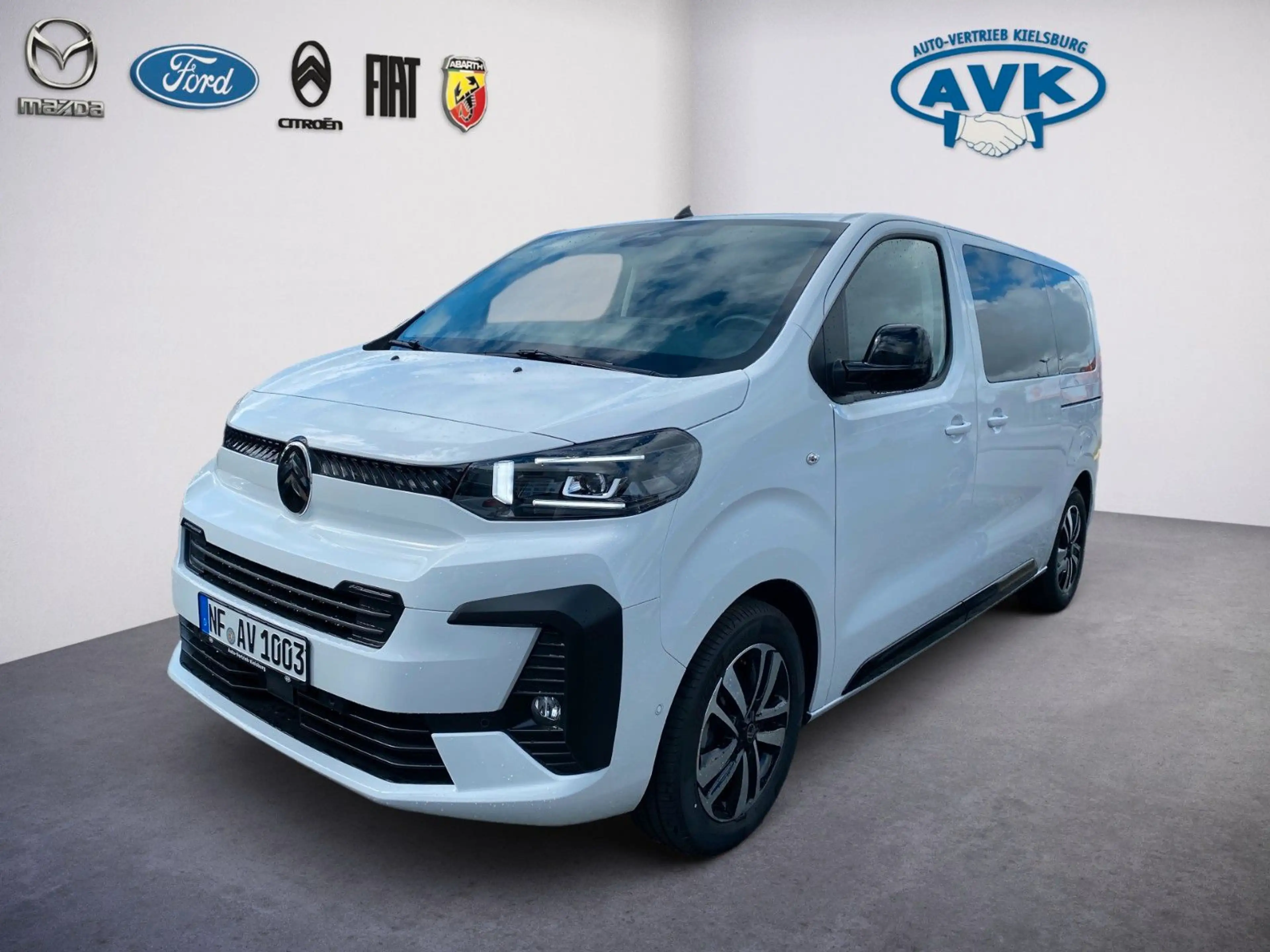 Citroen Spacetourer Plus M AHK, Navi, Kamera — photo 2