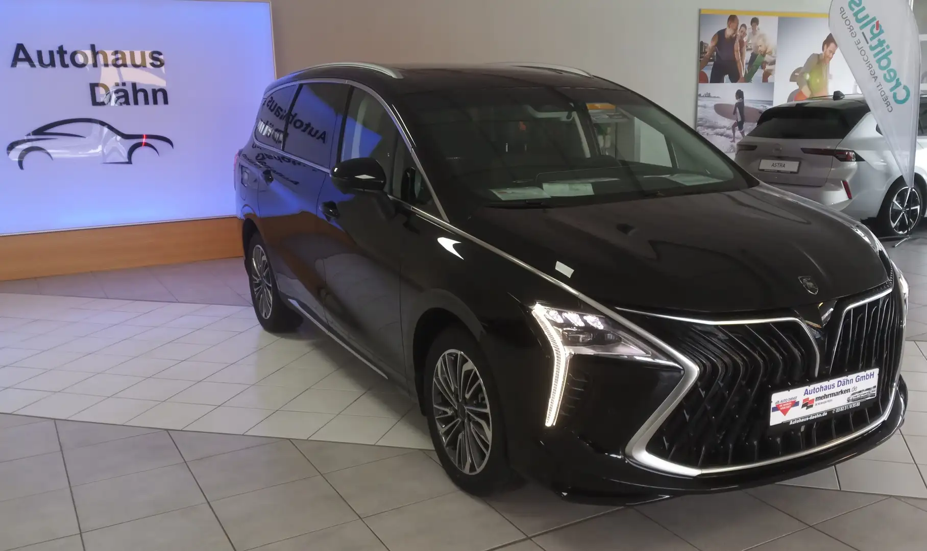 Forthing U-Tour DFM Forthing 4 U-Tour 1.5L Turbo-GDI Schwarz - 2