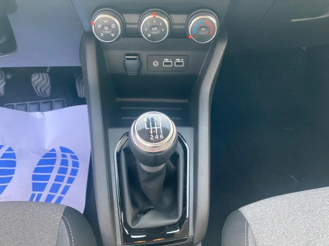 Renault Clio ECO-G 100 CV Evolution #RETROCAMERA 12
