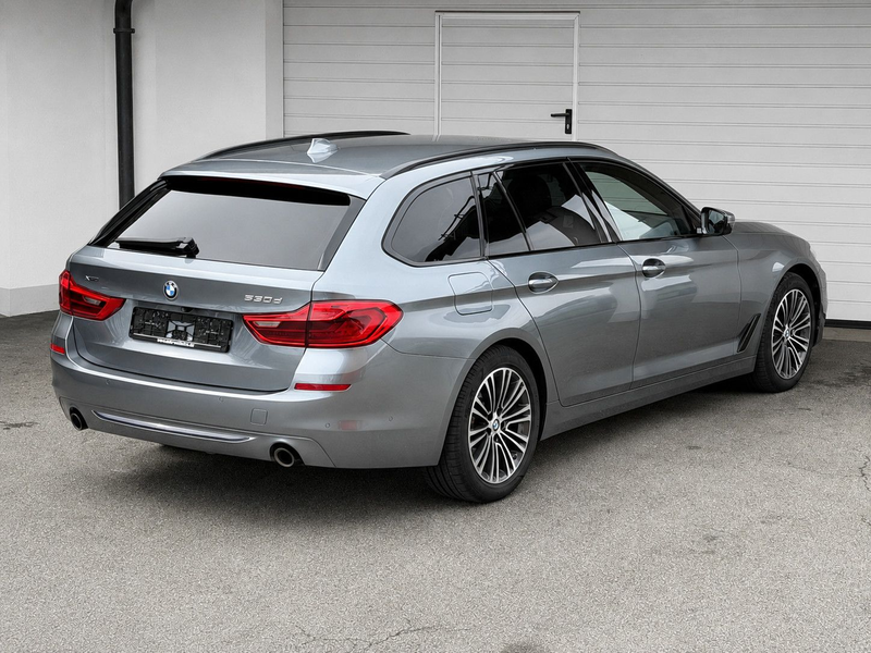 BMW 530 xd Sport Line HUD/LED/AHK/ASSIST — photo 8