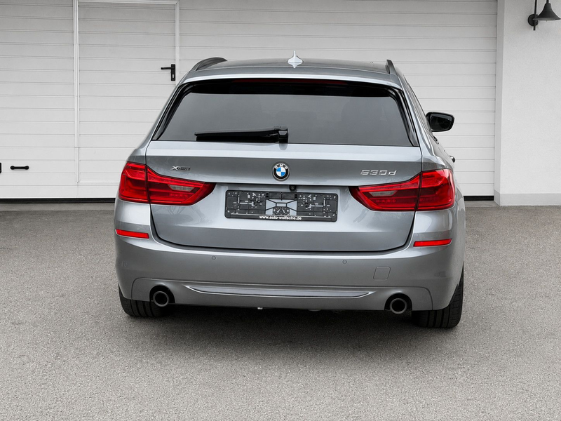 BMW 530 xd Sport Line HUD/LED/AHK/ASSIST — photo 7