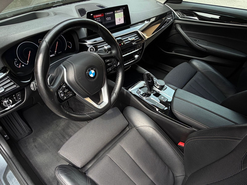 BMW 530 xd Sport Line HUD/LED/AHK/ASSIST — photo 11