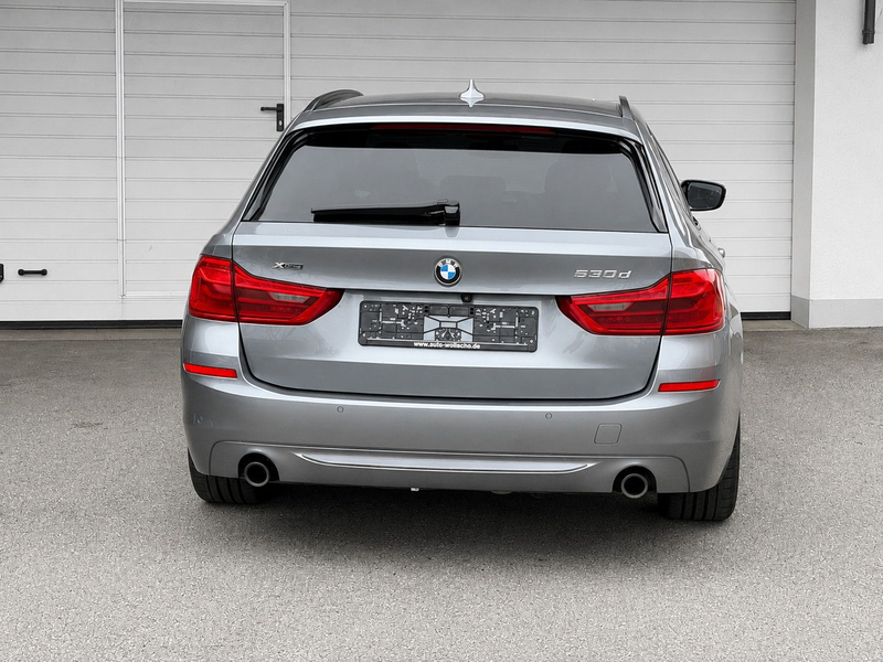 BMW 530 xd Sport Line HUD/LED/AHK/ASSIST — photo 5