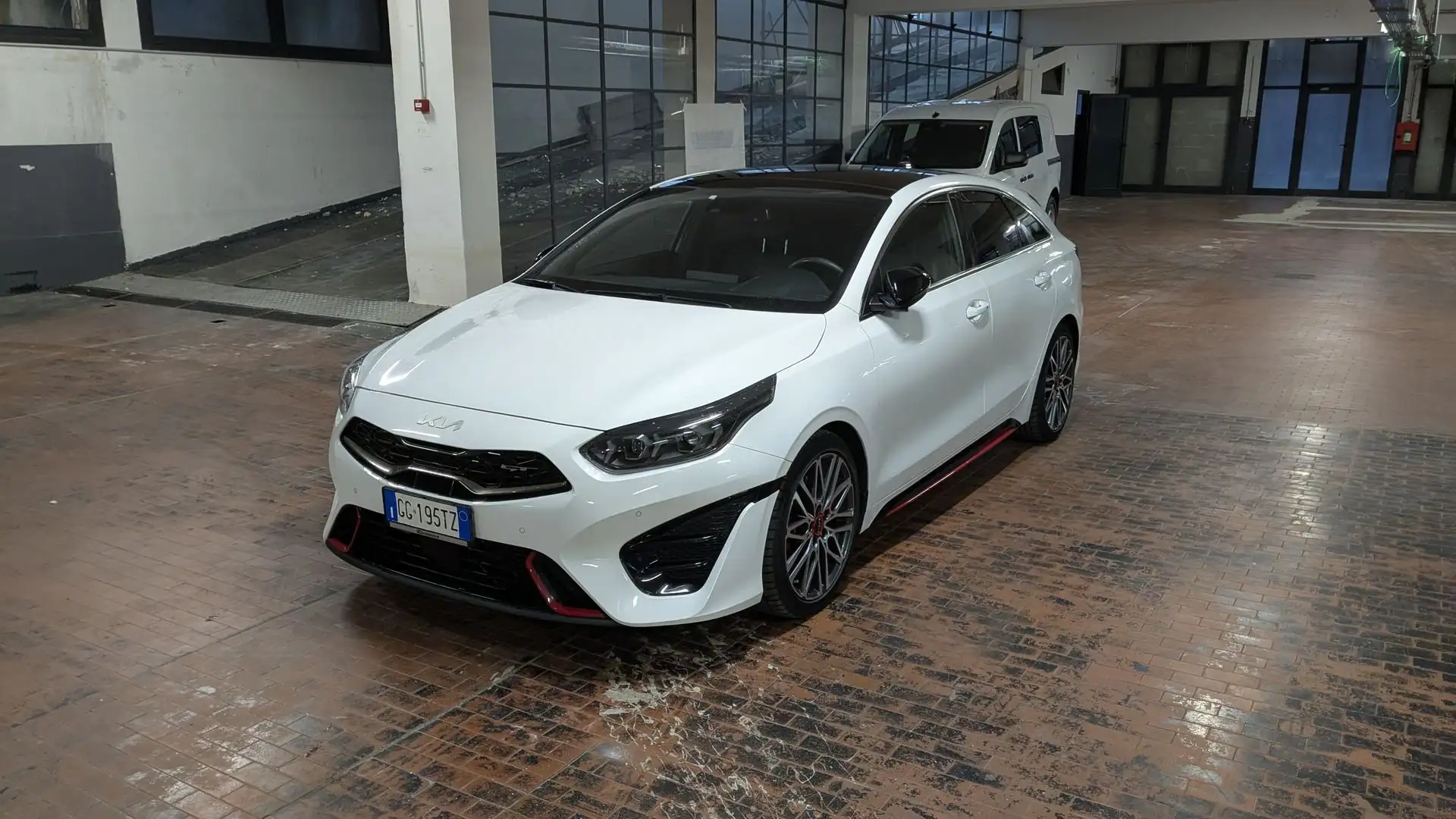 Kia ProCeed / pro_cee'd ProCeed 1.6 T-GDI DCT GT Bianco - 1