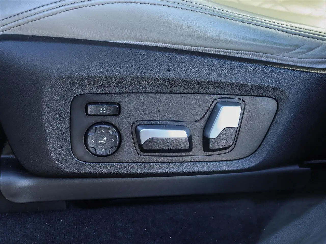 BMW X4 снимка BMW X4