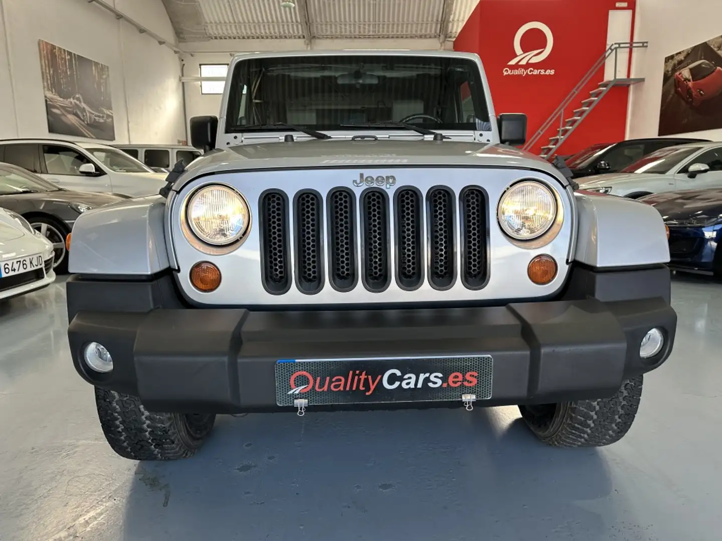 Jeep Wrangler 2.8CRD Sahara Silber - 2