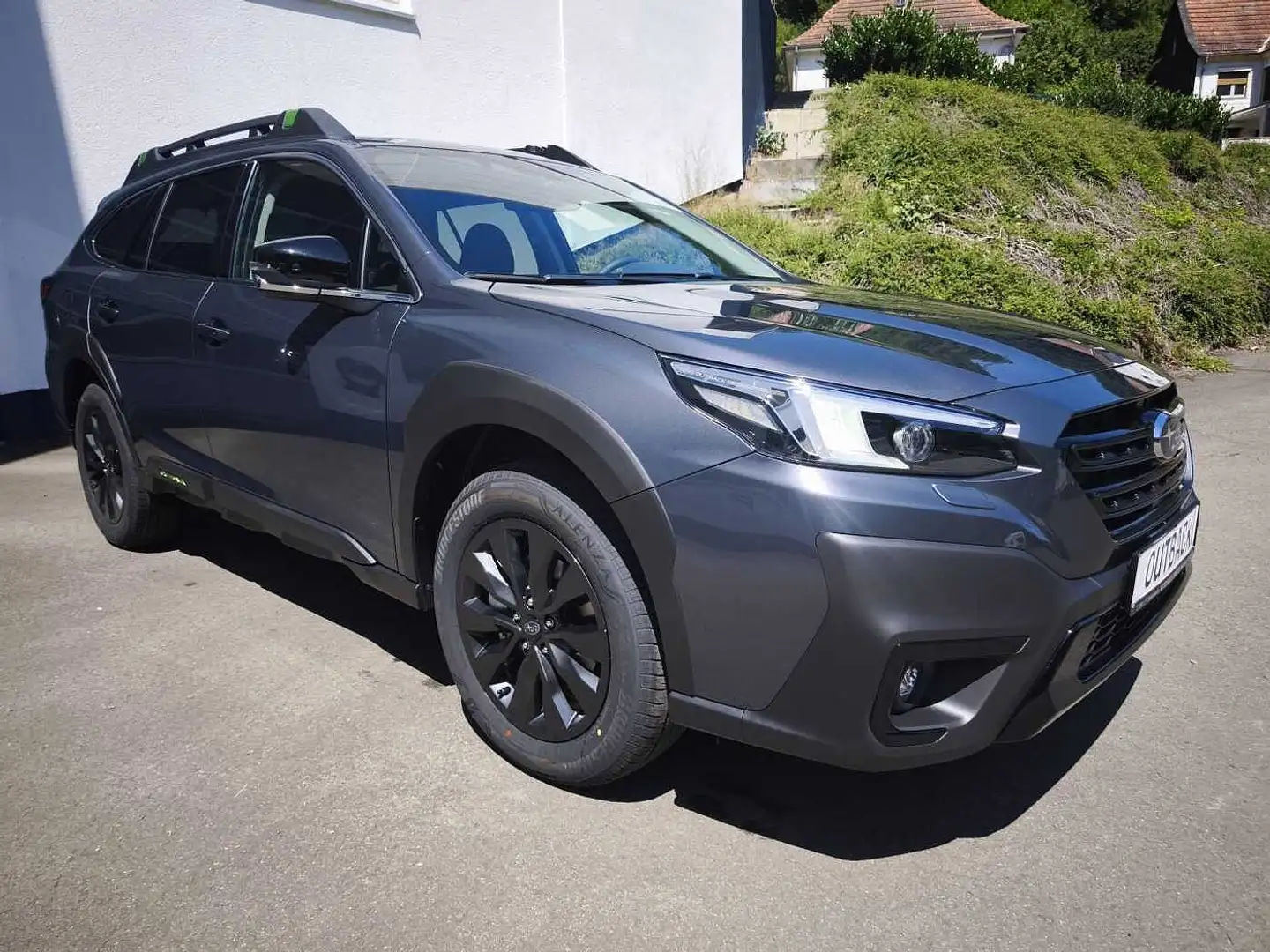 Subaru OUTBACK 2.5i Lineartronic Exclusive Cross Grau - 2