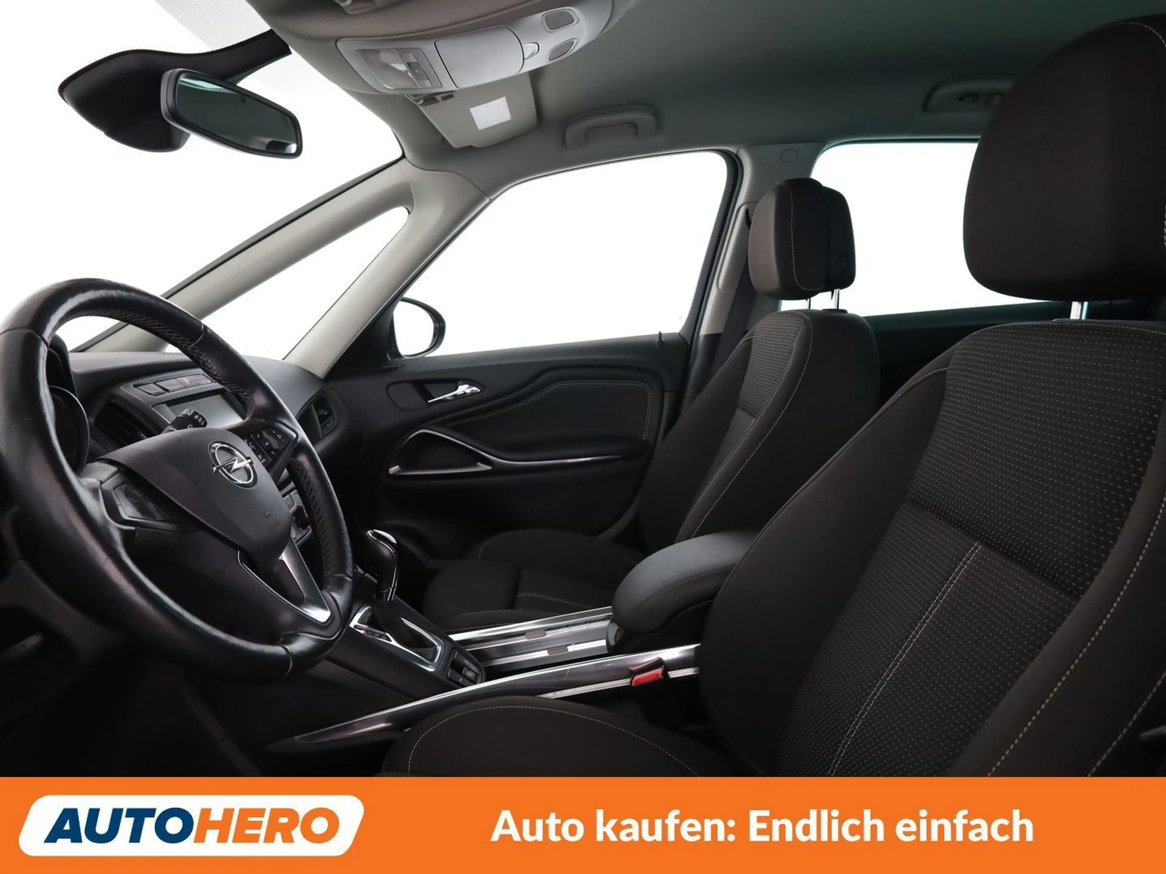 Opel Zafira Tourer 1.6 SIDI Turbo Innovation — photo 10