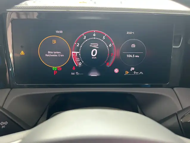 Volkswagen Tiguan view 8