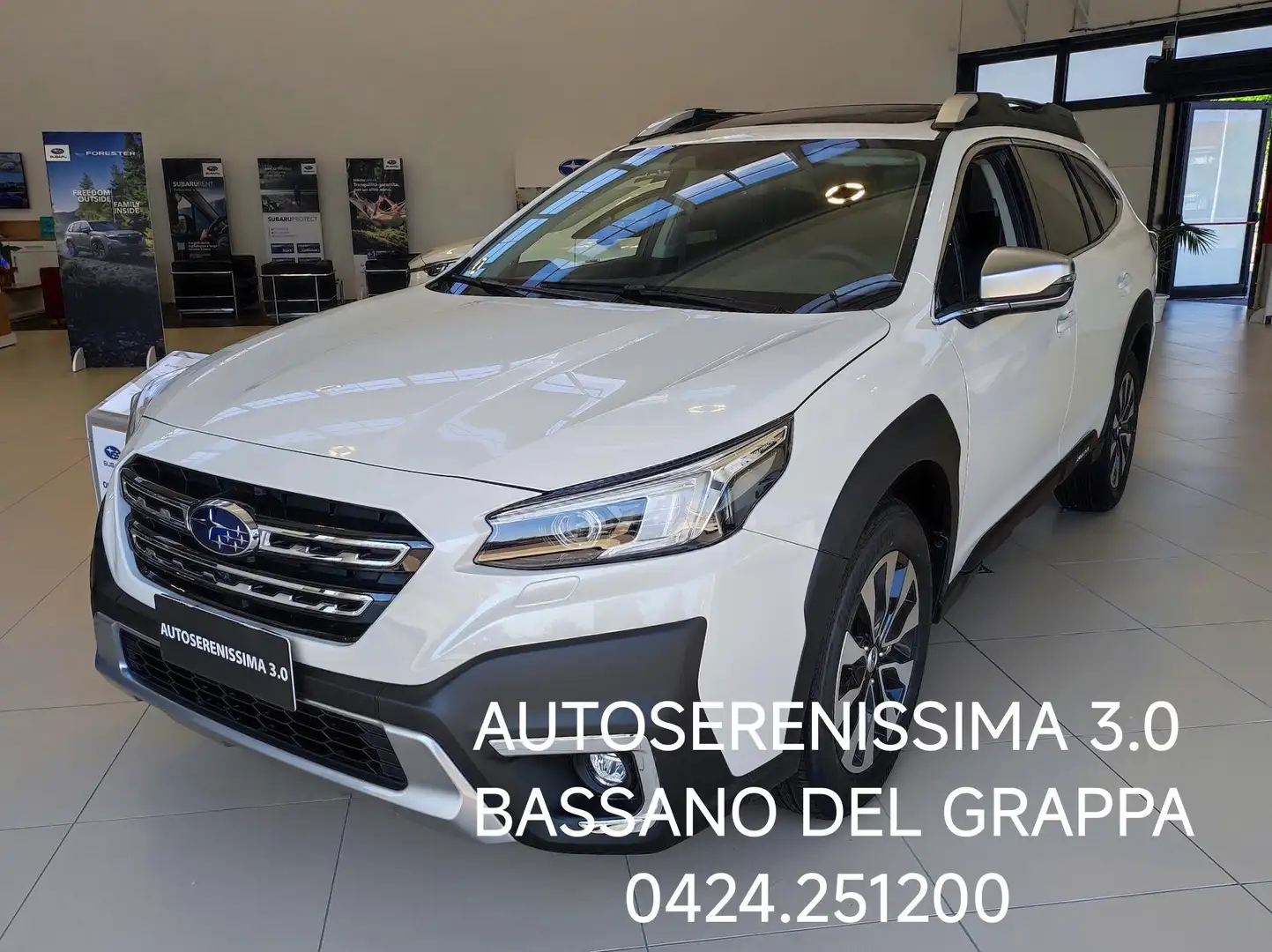 Subaru OUTBACK 2.5i Premium lineartronic Bianco - 1