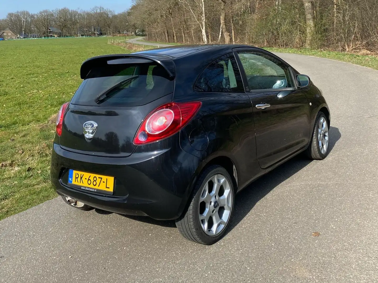 Ford Ka/Ka+ Ka/Ka+ 1.2 Titanium Czarny - 2