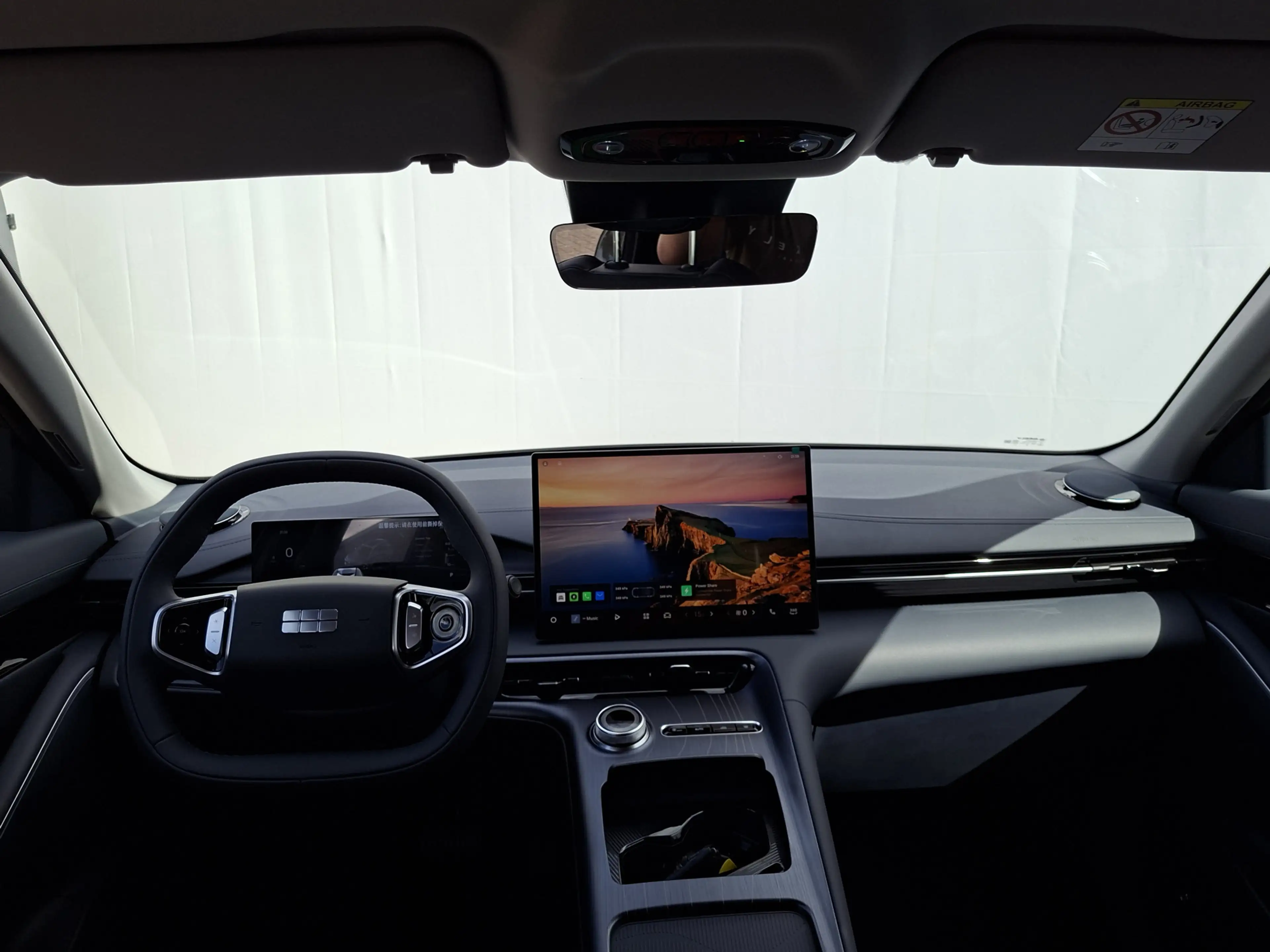 Volvo EX40 Geely E5 Pro+ 68 kWh V2L Long Range Adapt.Cruise M — photo 11