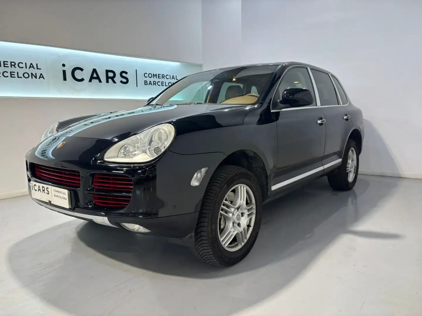 Porsche Cayenne 4.5 S Tiptronic Zwart - 2