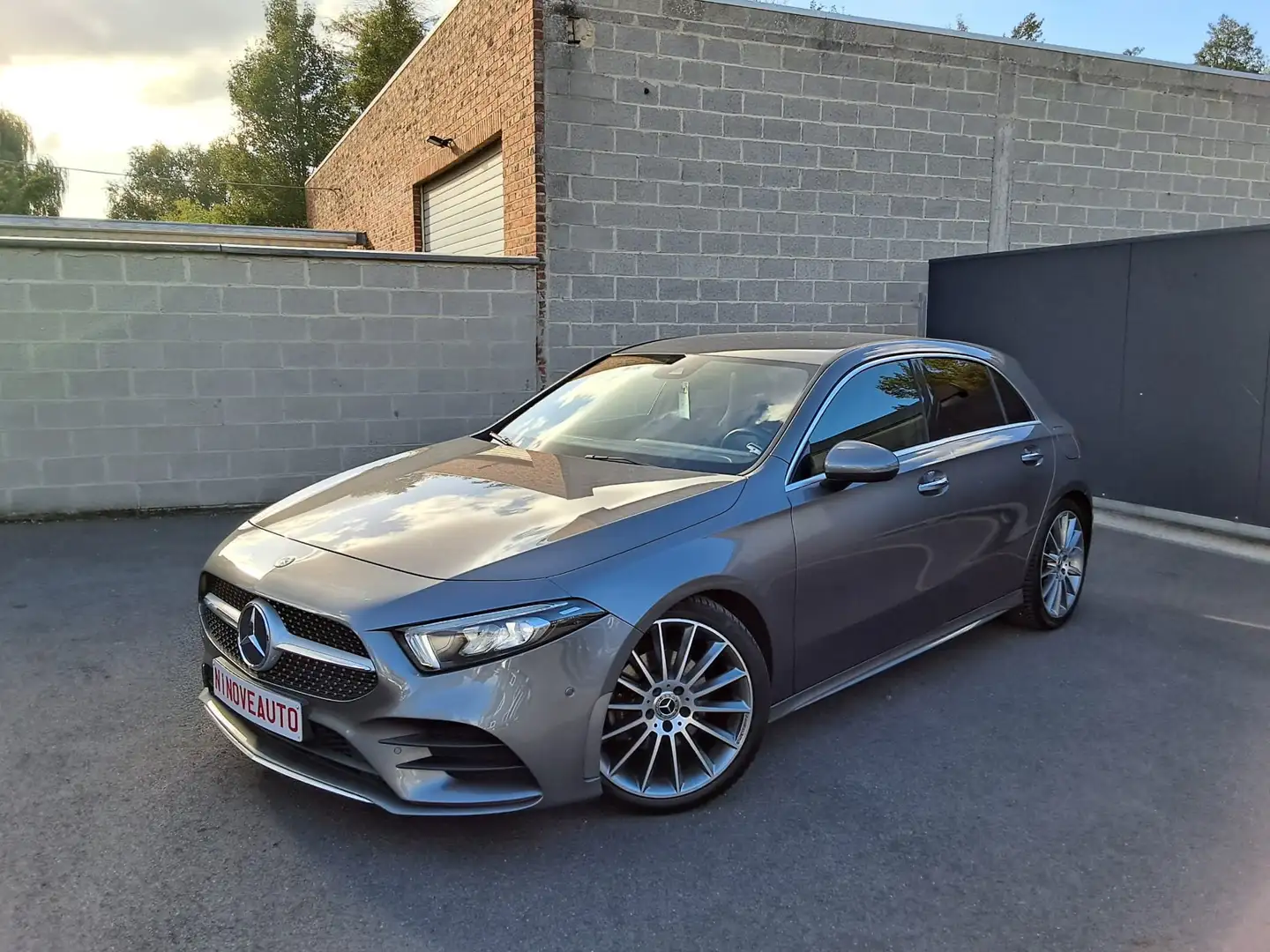 Mercedes-Benz A 200 AMG  AUTOMAAT CARPLAY CAMERA 360°AIRCO CRUISE* Gris - 2