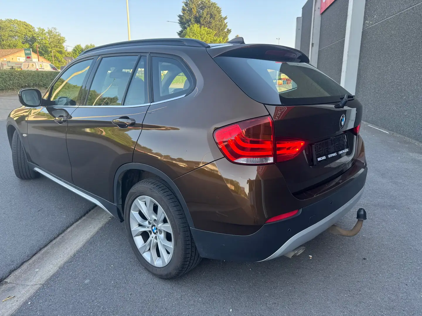 BMW X1 2.0 dA xDrive18 Brun - 2