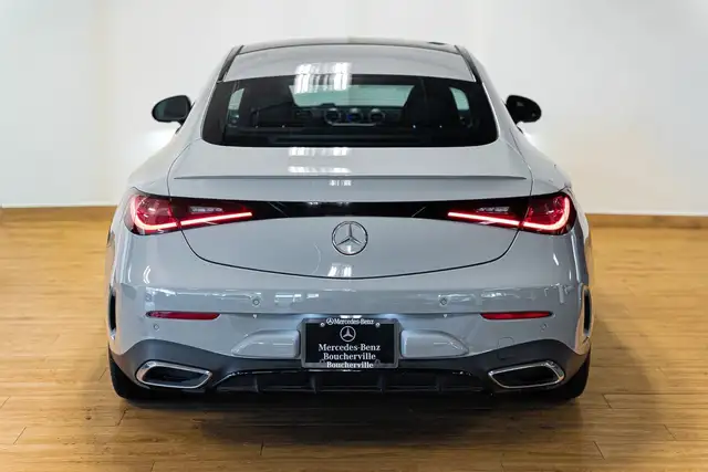 Mercedes-Benz Unspecified 2025 — photo 4