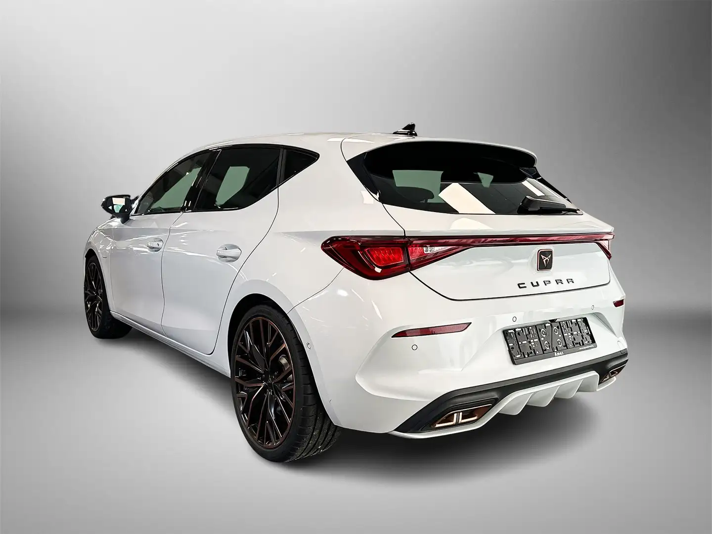 CUPRA Leon 1.4 e-Hybrid VZ 245pk Supersport stuurwiel / Beats Blanc - 2