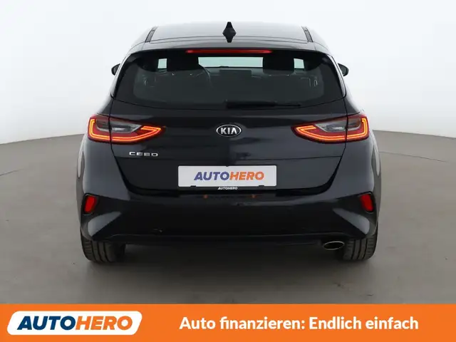 Kia Ceed view 5