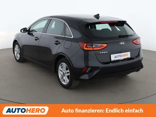 Kia Ceed view 4
