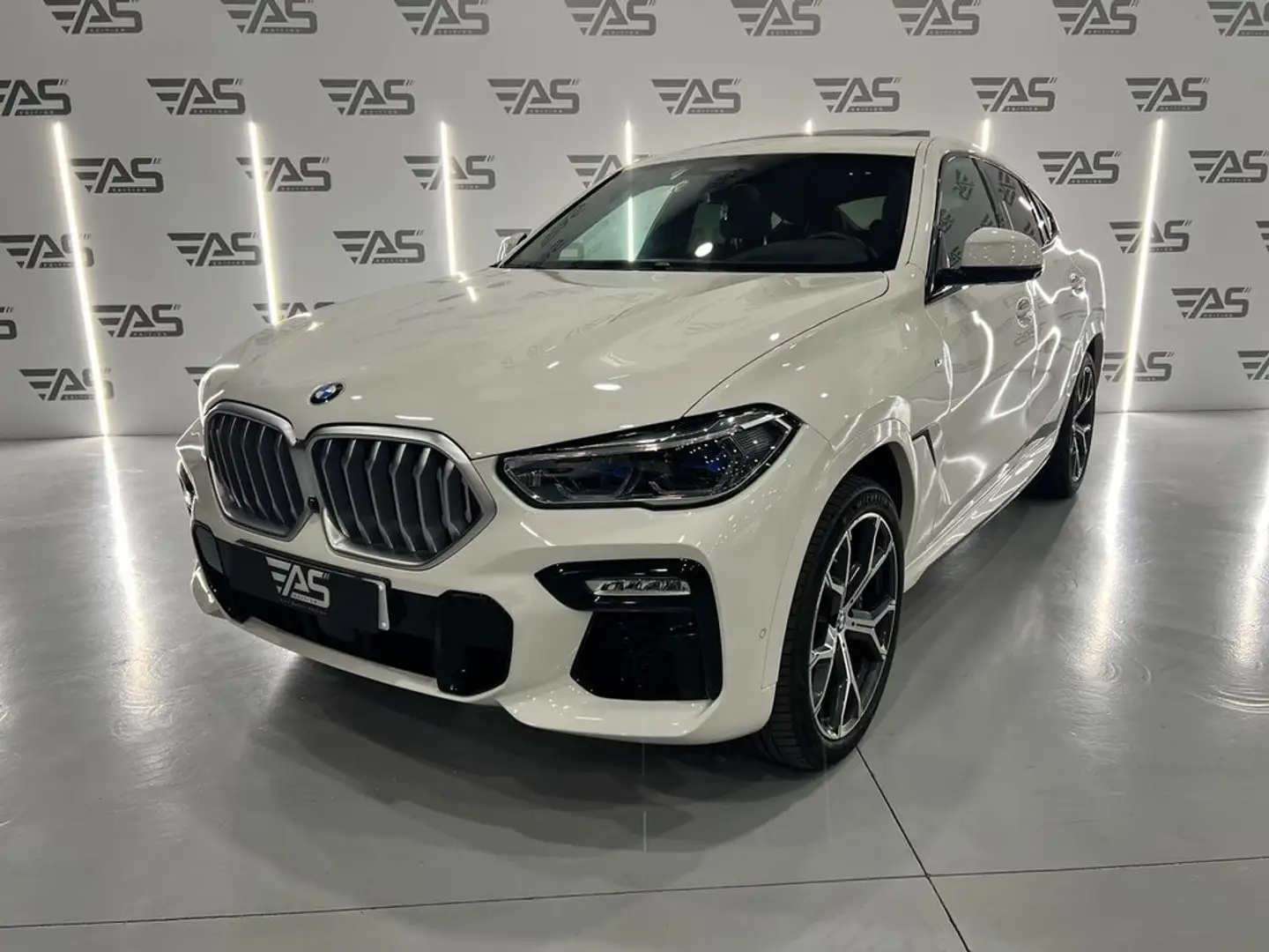 BMW X6 xDrive30d Geel - 1