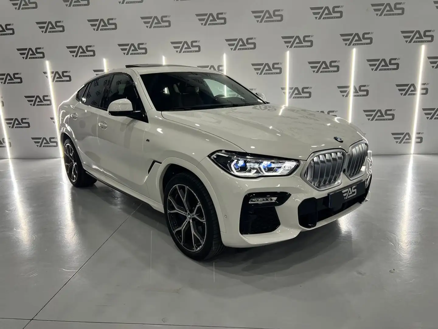 BMW X6 xDrive30d Geel - 2
