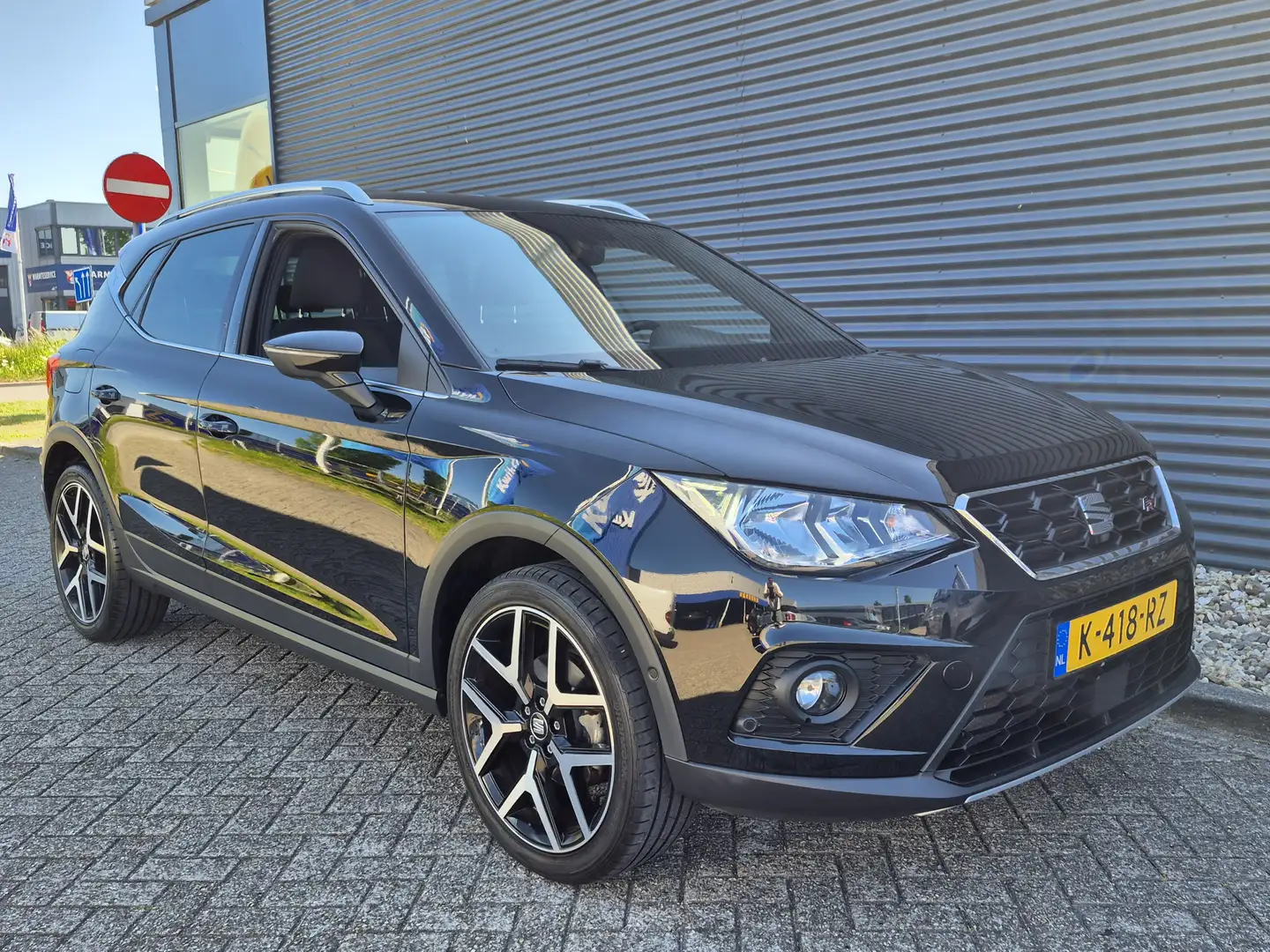 SEAT Arona 1.0 TSI FR Business Intense 110 PK | Trekhaak | Na Noir - 2