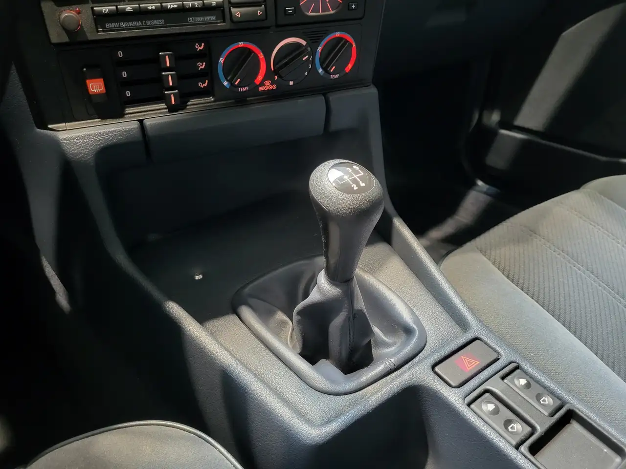 BMW 525 i 24V *2. Hand| Original| wenig Kilometer*, foto 12