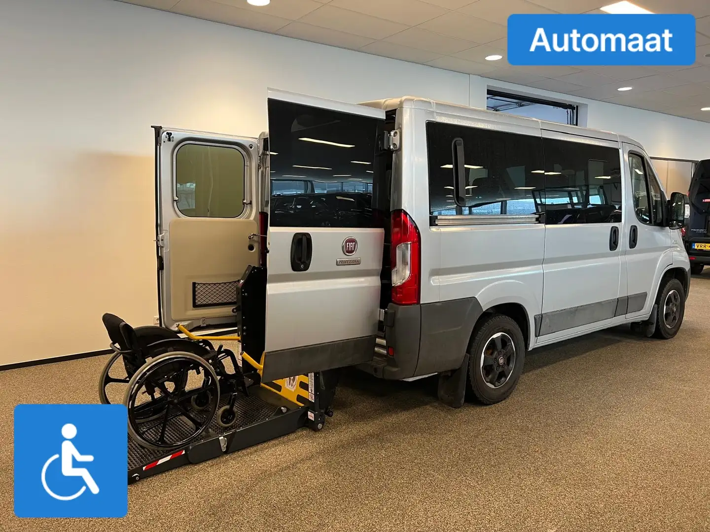Fiat Ducato L1H1 Rolstoelbus Automaat Grijs - 2