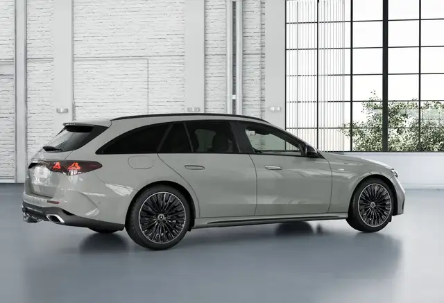 Mercedes-Benz E 300 de 4MATIC T-Modell mit EQ Hybrid Technologie Ansicht 12