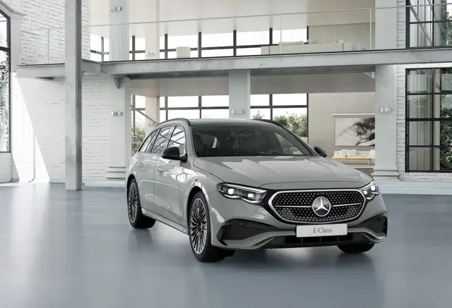 Mercedes-Benz E 300 de 4MATIC T-Modell mit EQ Hybrid Technologie Ansicht 7