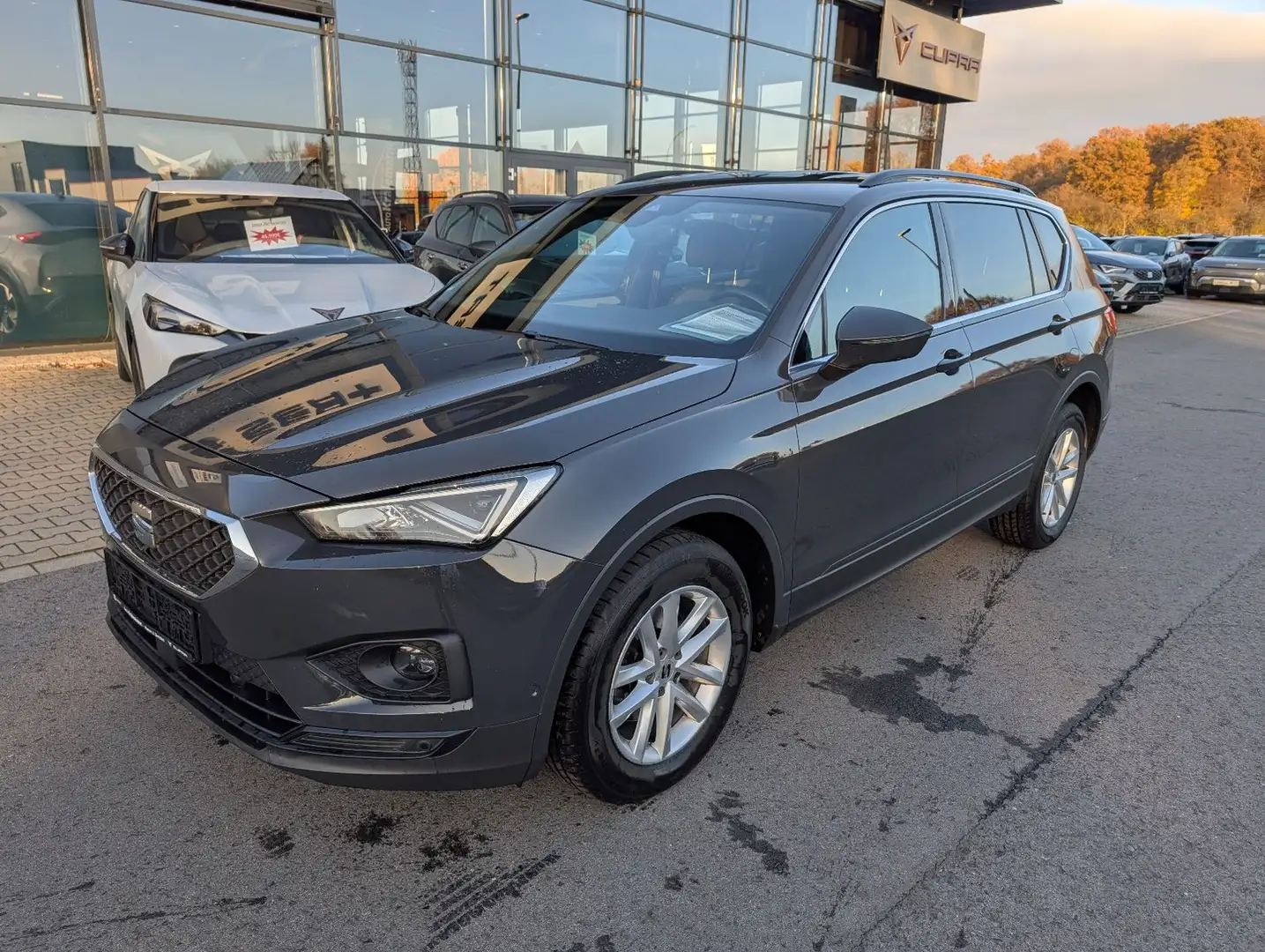 SEAT Tarraco Style 1,5 TSI DSG *AHK*el Heckklappe* Grau - 2