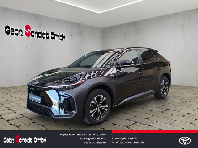 Toyota bZ4X LEDScheinwerfer Rückfahrkamera AppleCarPlay Androi