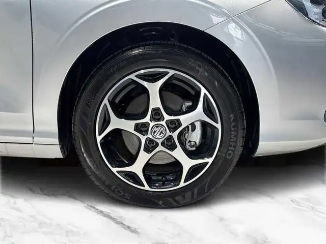 MG MG3 view 8