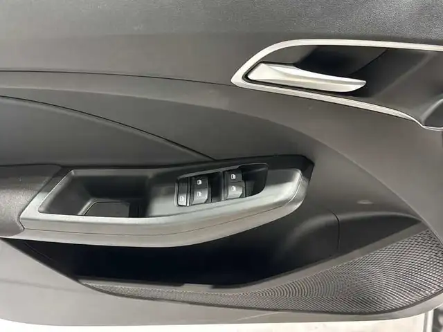 MG MG3 view 10